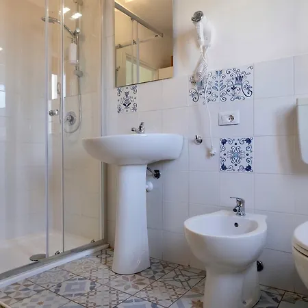 Darrere Del Port Oda ve Kahvaltı